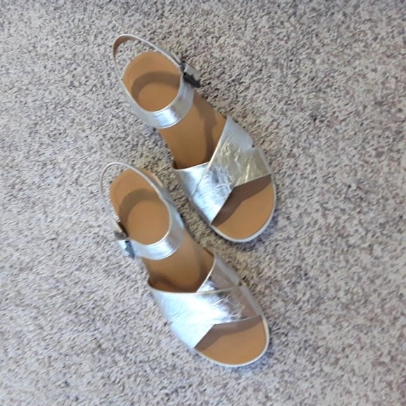 UGG Shoes - Australia New Shimmering Metallic Leather Sandals